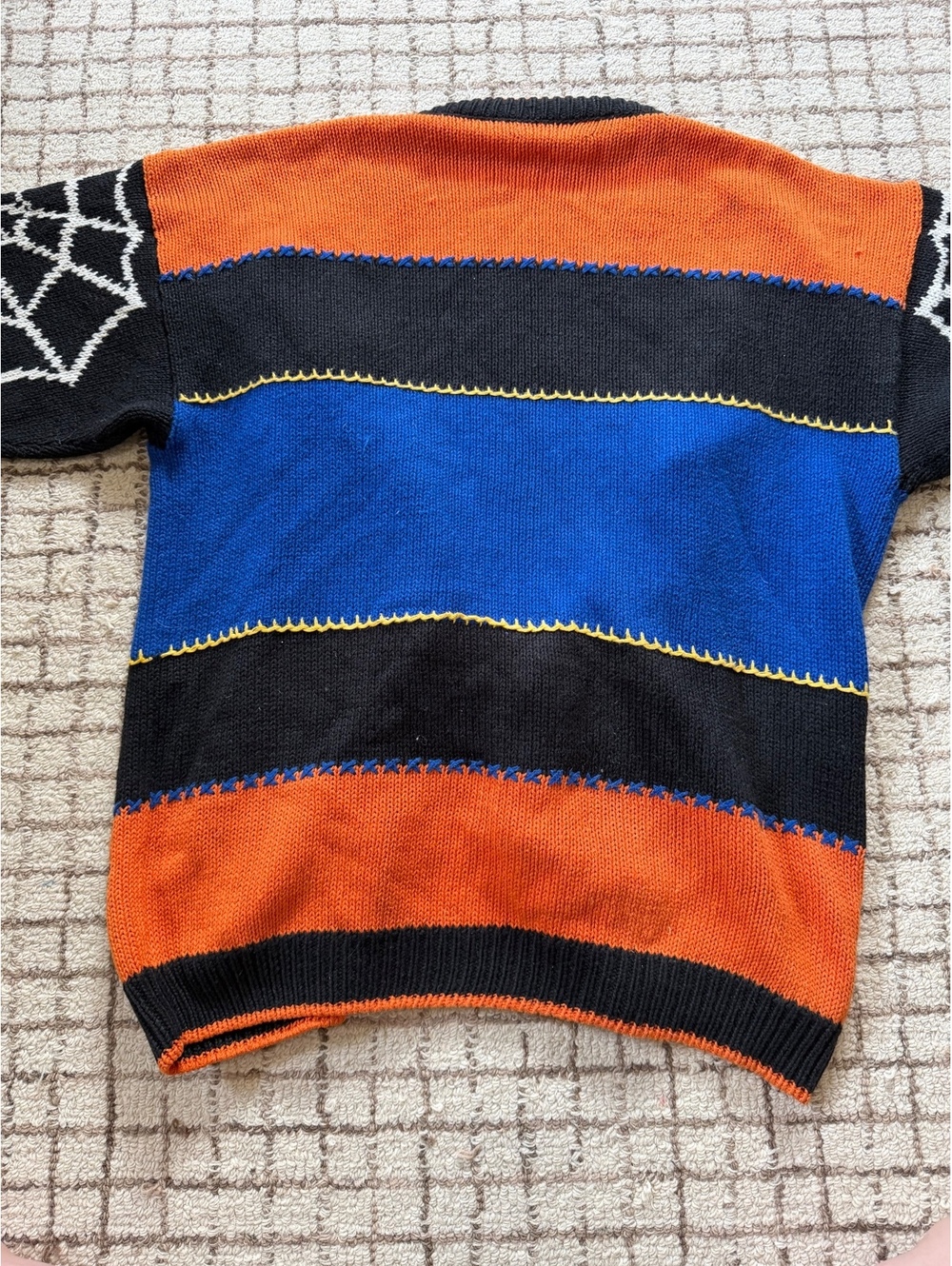 Women’s vintage grandma grannycore Halloween pumpkin spooky fall sweater - Picture 7 of 8
